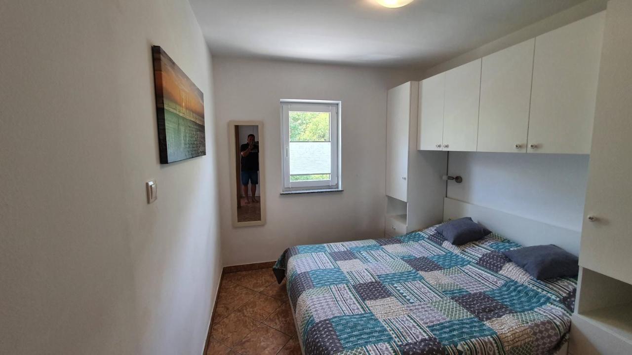 Apartment Helmut With Sea View 巴斯卡 外观 照片