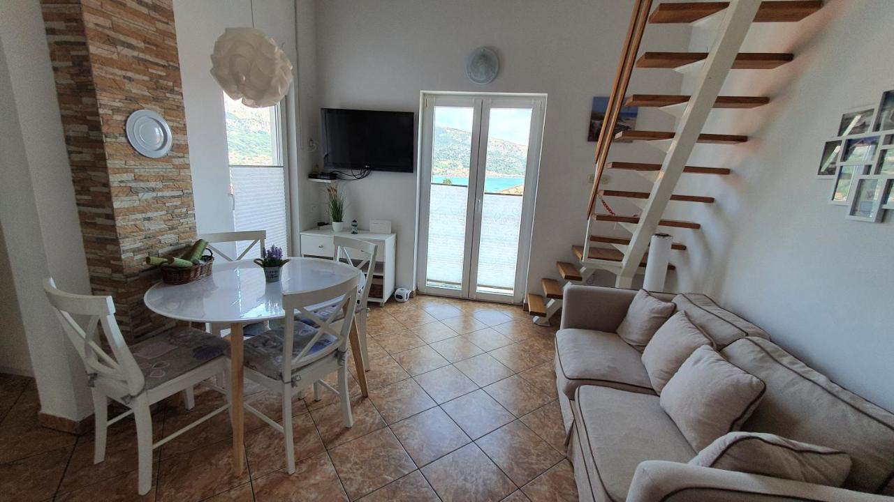 Apartment Helmut With Sea View 巴斯卡 外观 照片